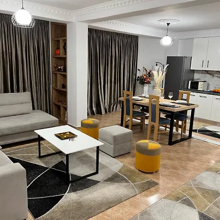 Daily Rent Center 6 *