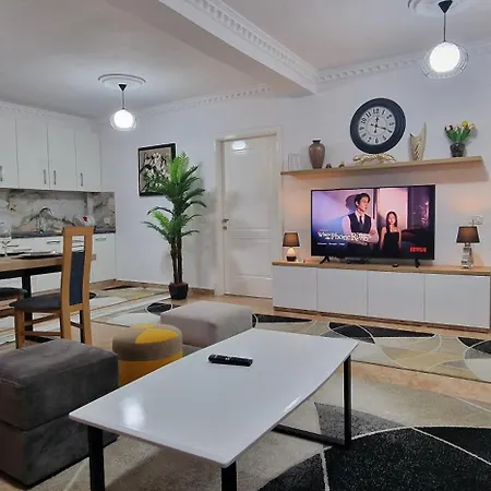 Daily Rent Center 6 아파트