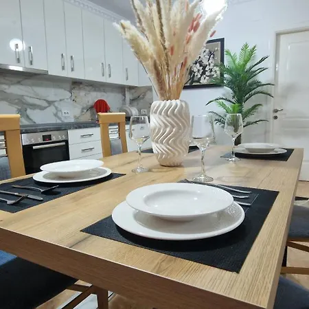 Daily Rent Center 6 아파트 엘바산