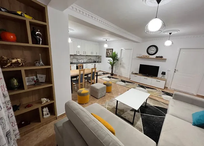 Appartement Daily Rent Center 6 *