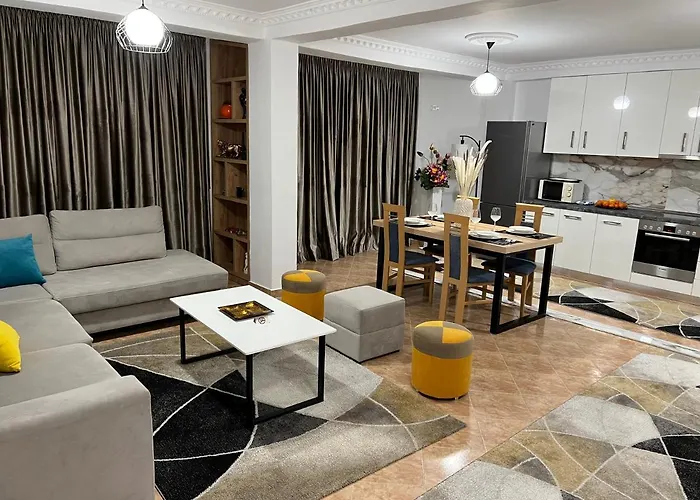 Daily Rent Center 6 *